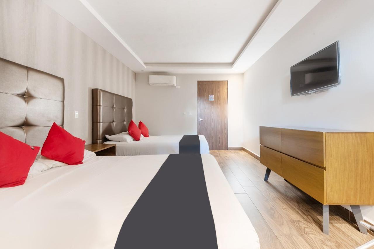 Hotel 202 Monterrey Eksteriør billede