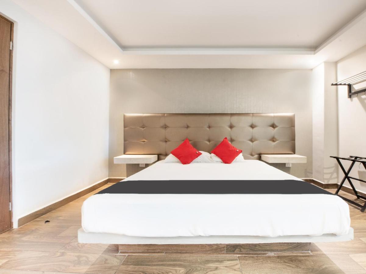 Hotel 202 Monterrey Eksteriør billede